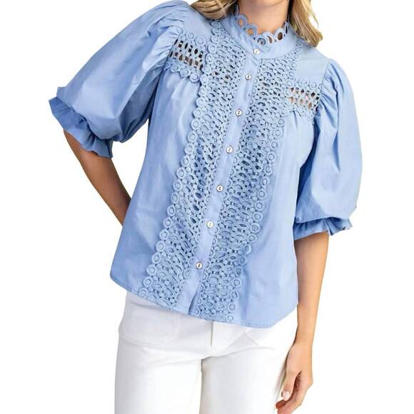 GIGIO Tops - NEW GIGIO women's trim detail button down blouse in blue